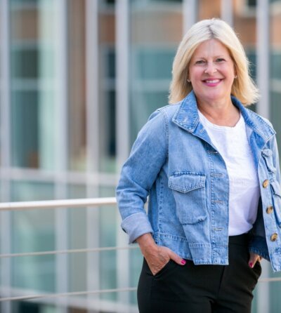 220719 Resonant Capital Advisors Kari 04