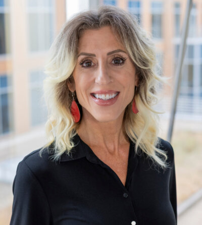 260728 Resonant Capital Advisors Tamra Presley 02 veritcal
