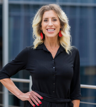 260728 Resonant Capital Advisors Tamra Presley 04 veritcal